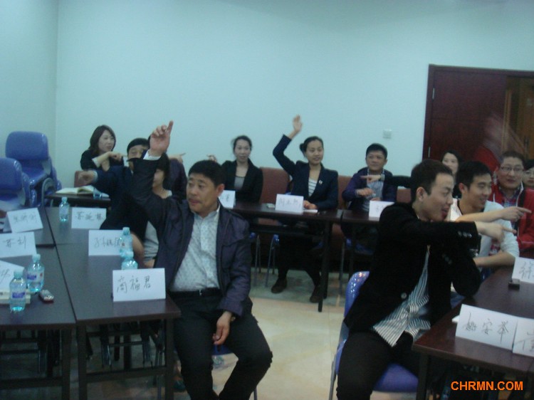 林大雍培训师为东方玉堂公司授课解决问题课程-“门店销售动作分解” - 林大雍 - 林大雍
