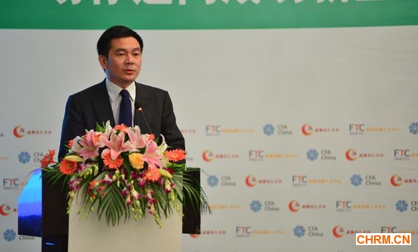 成都市委组织部副部长 成都市人才工作领导小组办公室主任 王乾先生在