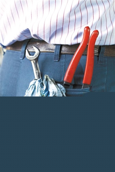 中国新时代蓝领调查:薪酬超白领地位仍较低(图)(3)