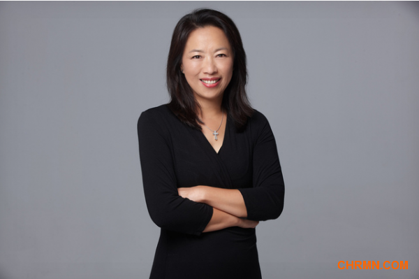 Lorain Won此前是电视记者、制片人