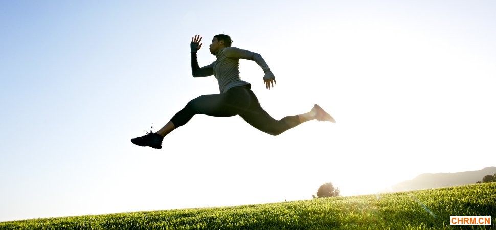 如何挑出职场明星?人资主管的3条面试准则 running-jumping