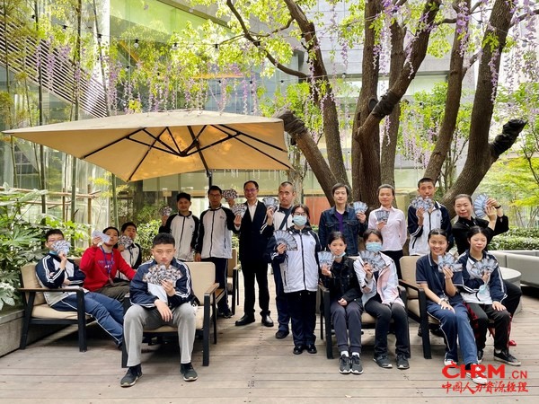 上海虹桥祥源希尔顿为聋青技校提供职业体验活动