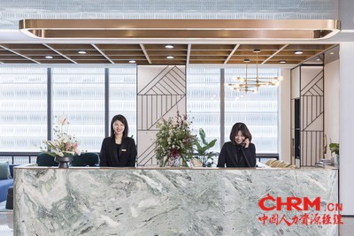 (艾克商务中心为客户提供一站式的细致服务) (艾克商务中心为客户提供一站式的细致服务)