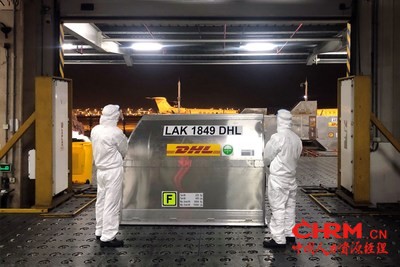 DHL北亚枢纽员工在上海疫情期间闭环作业，24小时备勤