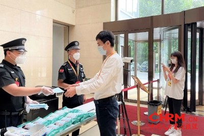 DHL快递中国区每日为员工发放口罩