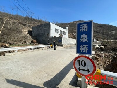 已经投入使用的涌泉桥和杨家岭桥