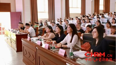 赋能乡村教师专业成长，让更多乡村儿童受益