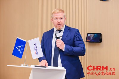 德国德累斯顿工业大学高级研究院院长Brian Bjoerndal-Pedersen发言