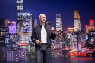 西门子股份公司董事会主席、总裁兼首席执行官博乐仁（Roland Busch）在西门子RXD大会发表主旨演讲