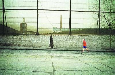 岳建波在练习长跑 岳建波在练习长跑